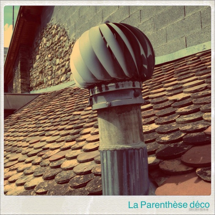 Toits de tuiles anciennes à Gap