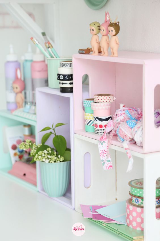 Caisses pastel pour le rangement